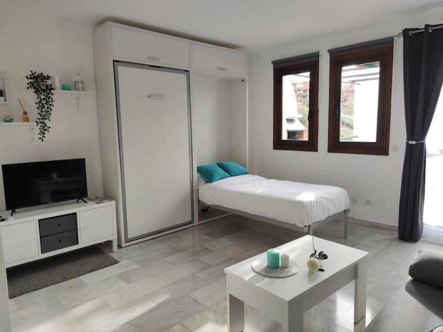 Apartamento Maika Benalsun Pueblo Evita Benalmádena Zewnętrze zdjęcie